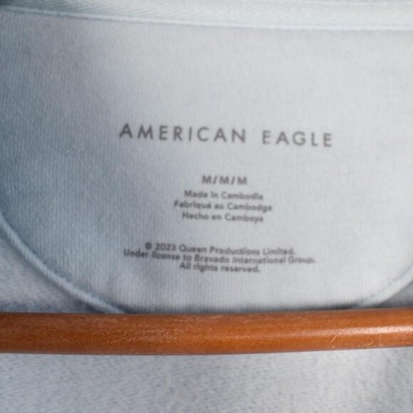 American Eagle Reprint Queen Tour ’75 Graphic Oversized Crewneck Sweatshirt - Picture 5 of 5